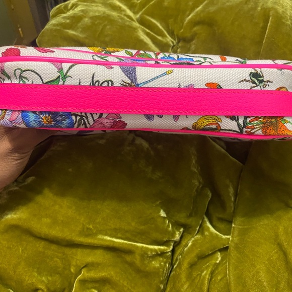 Gucci Floral Crossbody Bag - Picture 6 of 10